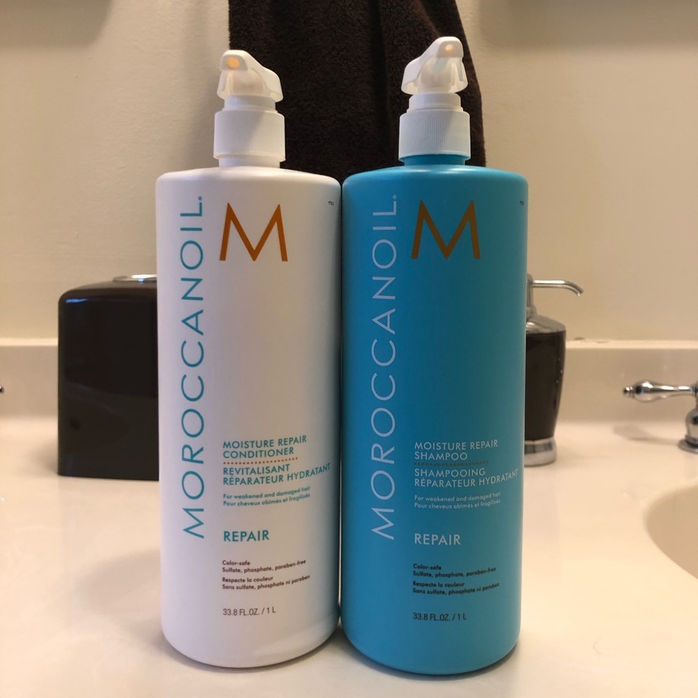 Moroccan Oil Moisture Repair Shampoo & Conditioner
